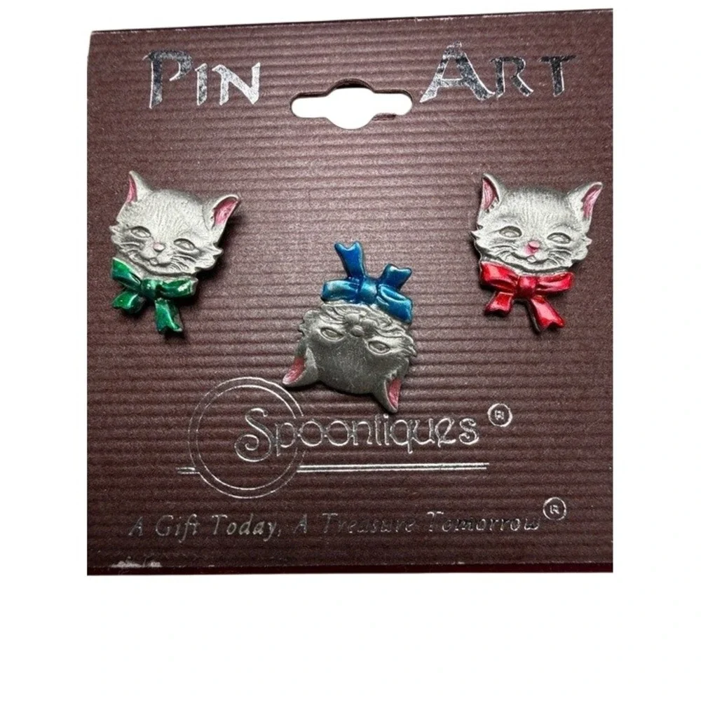 Spoontiques pin art